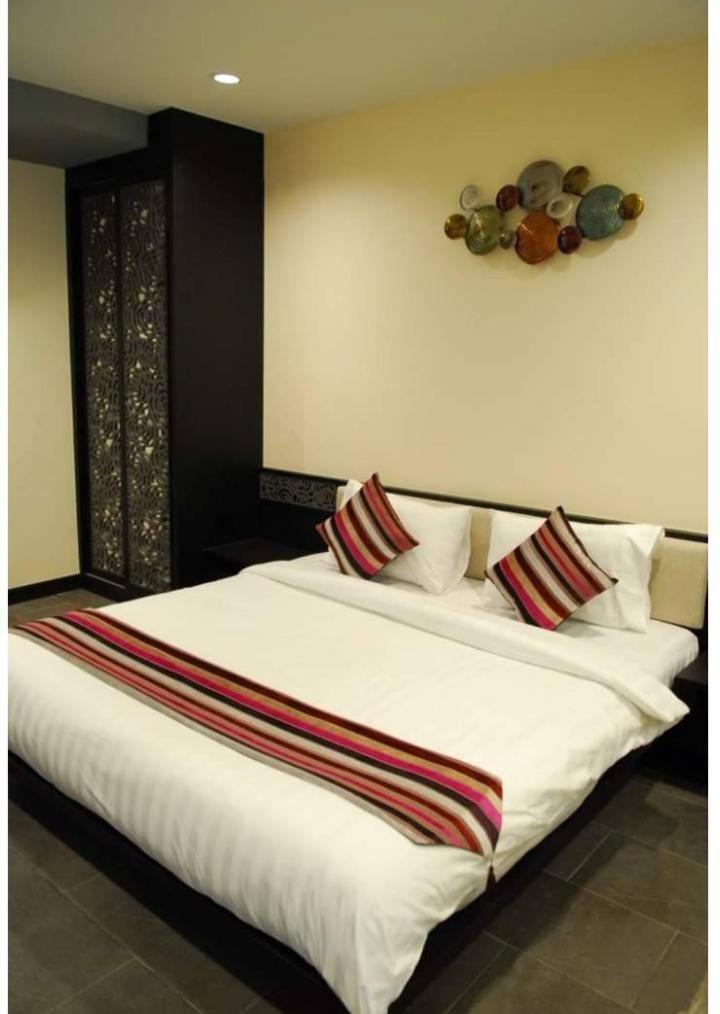 Monsane River Kwai Resort&Spa Kanchanaburi Exterior foto