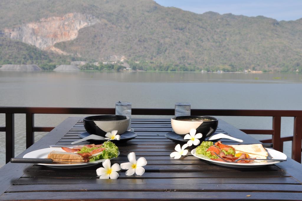 Monsane River Kwai Resort&Spa Kanchanaburi Exterior foto