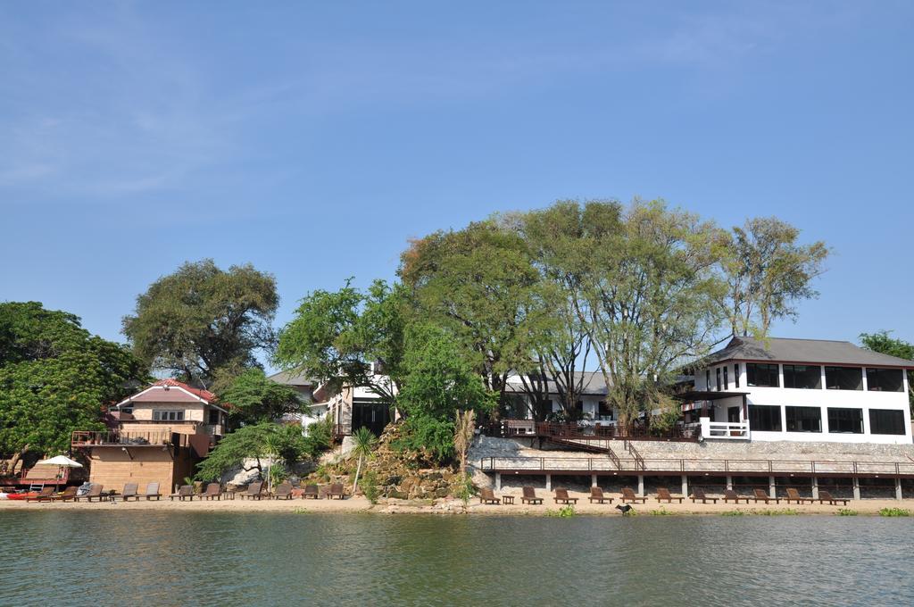 Monsane River Kwai Resort&Spa Kanchanaburi Exterior foto